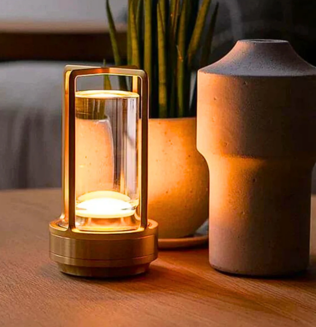 Lumière d'Orée – Wireless designer lamp in crystal and metal