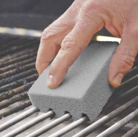 GrillMaster™ Cleaning Brick – Effective grill cleaning without chemicals
