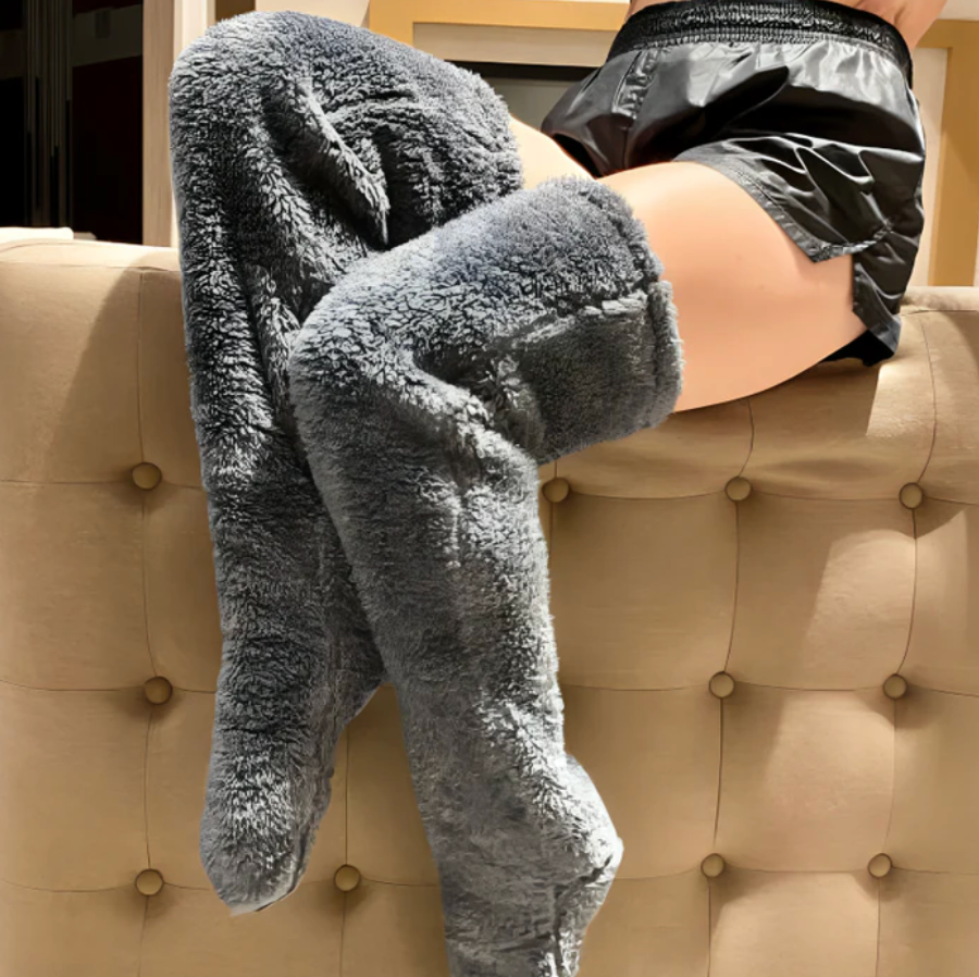 Fluffa – long, soft fleece loungewear socks