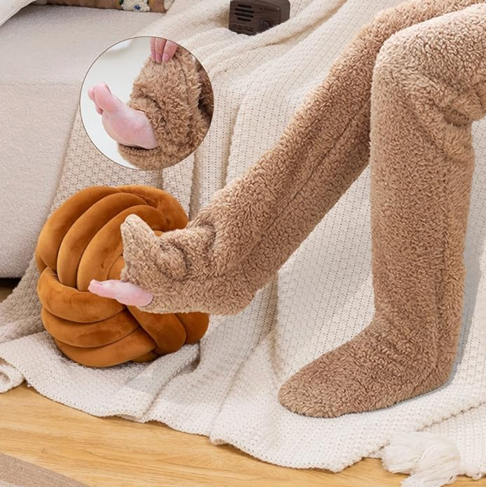 Fluffa – long, soft fleece loungewear socks