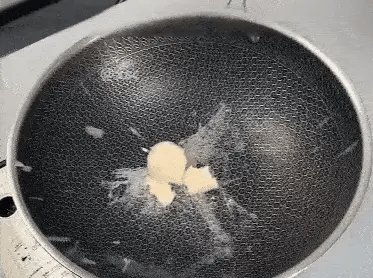 Premium Hybridpannan – stekpanna rostfritt & non-stick i ett