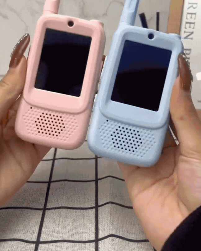 Video Walkie Talkies – with camera & voice changer (2-pack)