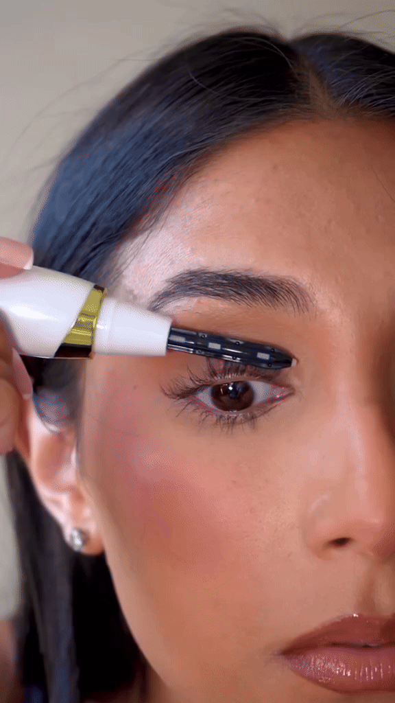 Heated Eyelash Curler Pro