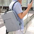 Laptopryggsäck med smart organisering och USB-port